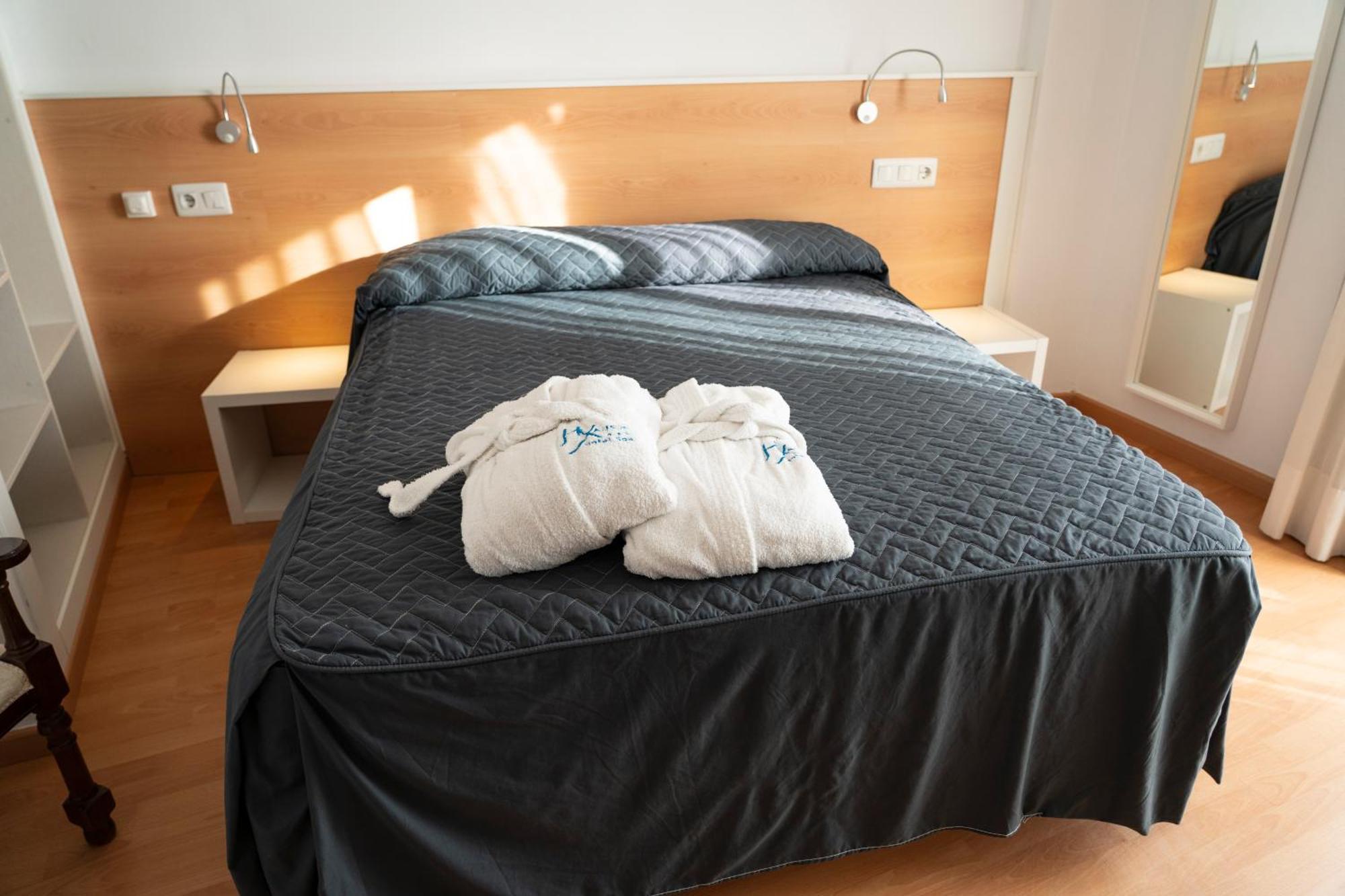 Hotel Xauen Montanejos Bagian luar foto